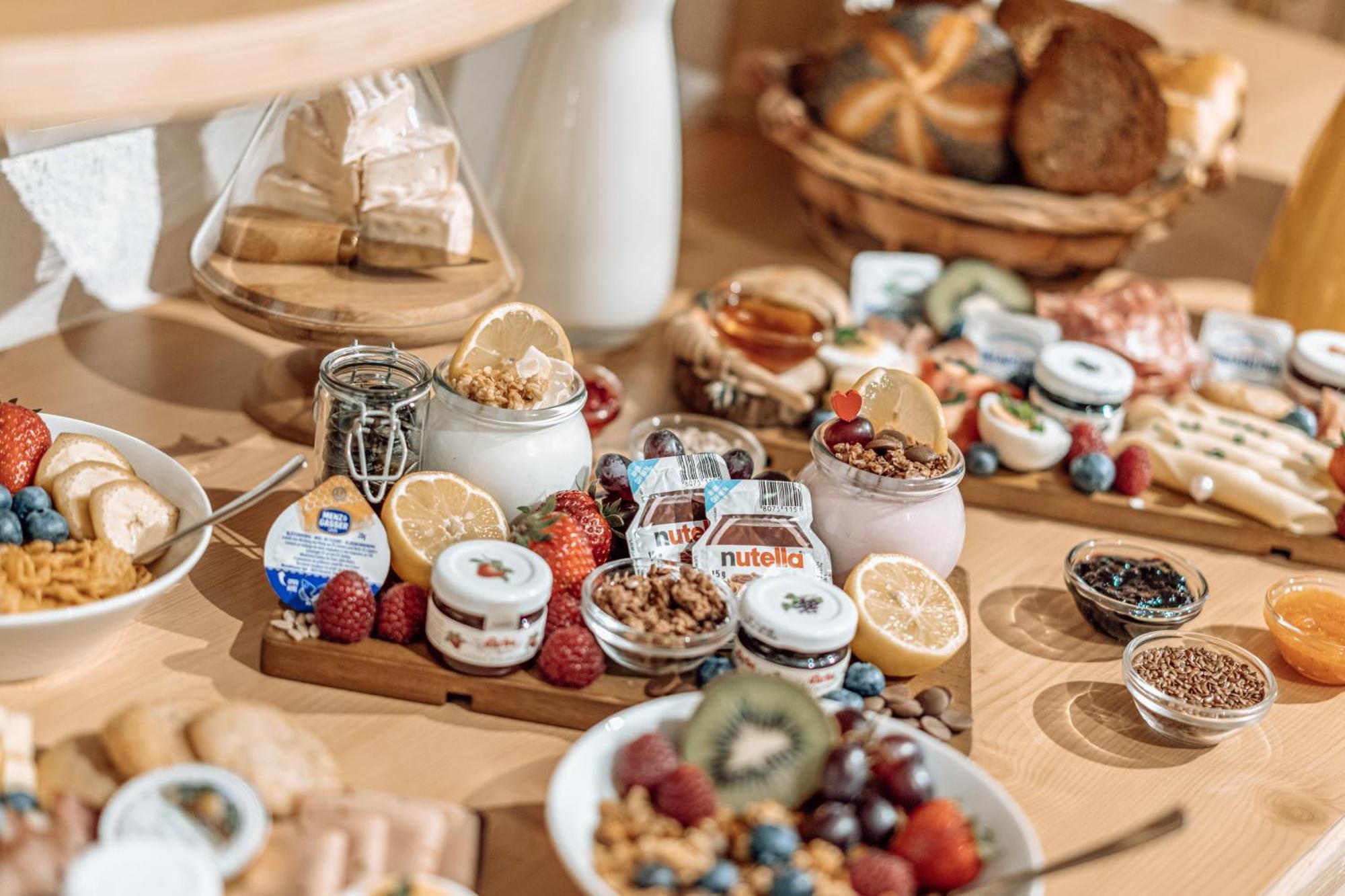 Auer-Fiegl Bed & Breakfast Сьолден Екстериор снимка