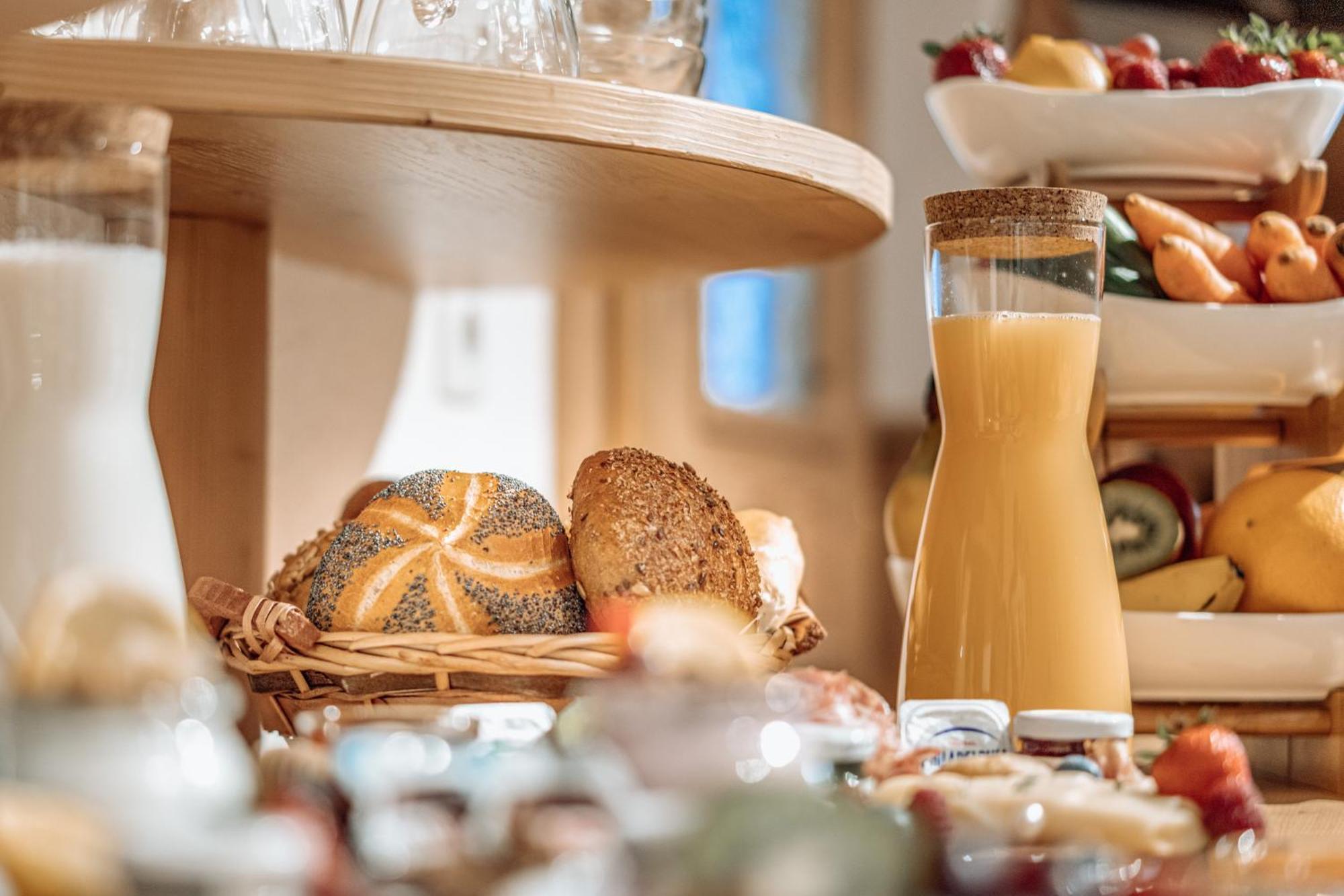 Auer-Fiegl Bed & Breakfast Сьолден Екстериор снимка